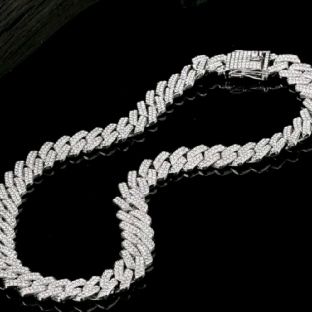 Men's Silver Cuban Link Chain Necklace